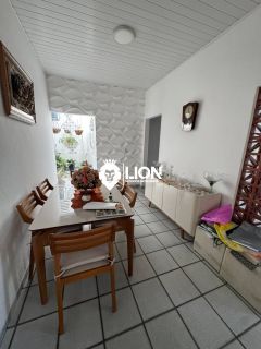 Casa à Venda – Espaço, Conforto e Segurança para sua Família!