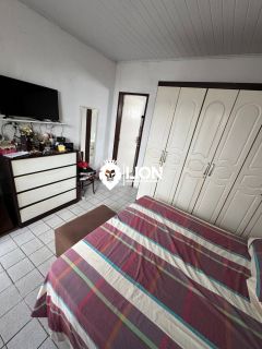 Casa à Venda – Espaço, Conforto e Segurança para sua Família!