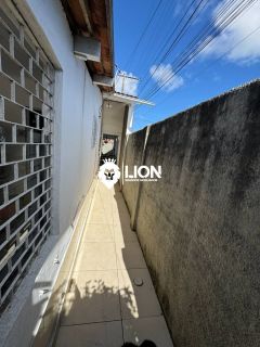 Casa à Venda – Espaço, Conforto e Segurança para sua Família!