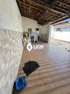 Casa à Venda – Espaço, Conforto e Segurança para sua Família!