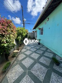 Casa à Venda – Espaço, Conforto e Segurança para sua Família!