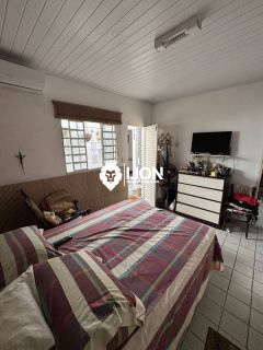 Casa à Venda – Espaço, Conforto e Segurança para sua Família!