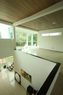 VENDO - Casa maravilhosa no condomínio Chacras da Lagoa!!