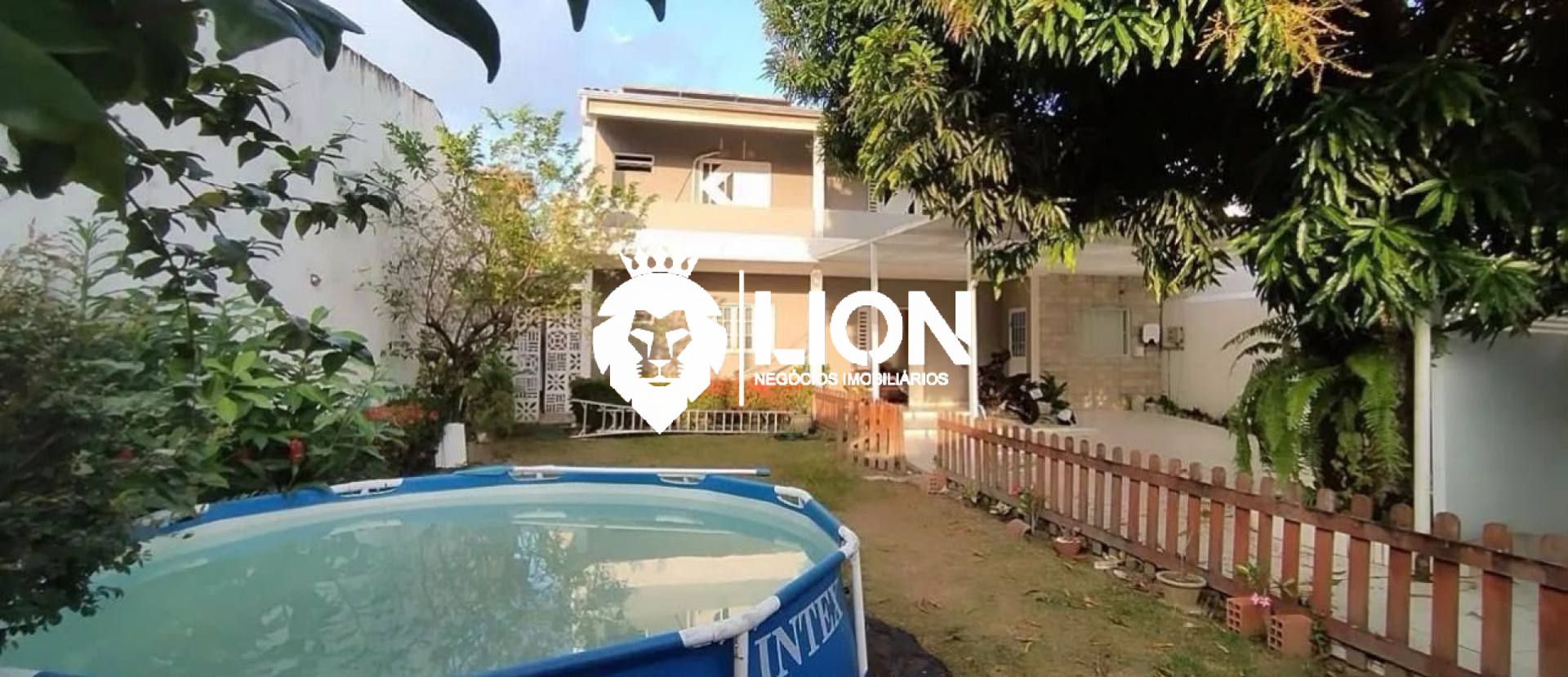 CASA À VENDA NO CONDOMÍNIO BOSQUE DAS BROMÉLIAS – SERRARIA