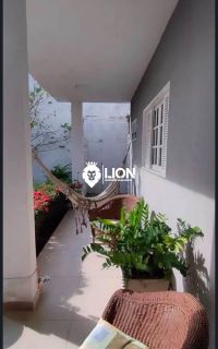 CASA À VENDA NO CONDOMÍNIO BOSQUE DAS BROMÉLIAS – SERRARIA