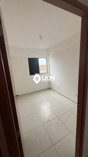 APARTAMENTO À VENDA EM CONDOMÍNIO FECHADO!