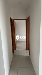 APARTAMENTO À VENDA EM CONDOMÍNIO FECHADO!