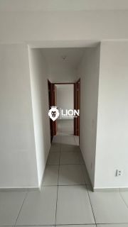 APARTAMENTO À VENDA EM CONDOMÍNIO FECHADO!