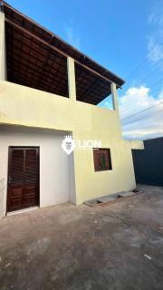 Casa à Venda – Novo Jardim