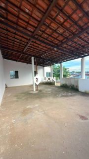 Casa à Venda – Novo Jardim
