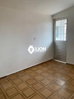 ? Casa à venda no Centro!