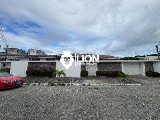 CASA À VENDA | CONFORTO, ESPAÇO E EXCELENTE LOCALIZAÇÃO!