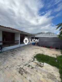 CASA À VENDA | CONFORTO, ESPAÇO E EXCELENTE LOCALIZAÇÃO!