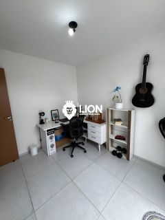 APARTAMENTO À VENDA EM LOCALIZAÇÃO PRIVILEGIADA!
