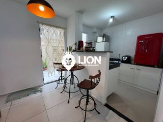 APARTAMENTO À VENDA EM LOCALIZAÇÃO PRIVILEGIADA!