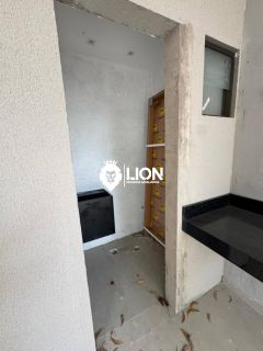 CASA À VENDA | CONFORTO, ELEGÂNCIA E LAZER COMPLETO!