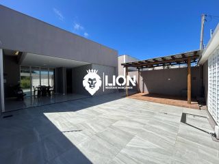 Casa à venda – Porteira Fechada |