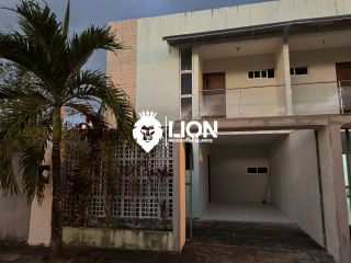 EXCELENTE CASA DUPLEX PARA ALUGUEL