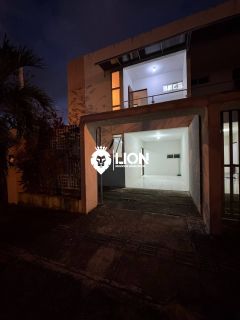 EXCELENTE CASA DUPLEX PARA ALUGUEL