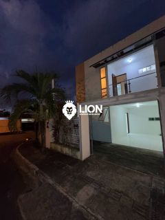 EXCELENTE CASA DUPLEX PARA ALUGUEL
