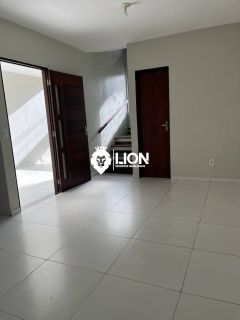 EXCELENTE CASA DUPLEX PARA ALUGUEL
