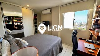APARTAMENTO A VENDA- PORTEIRA FECHADA