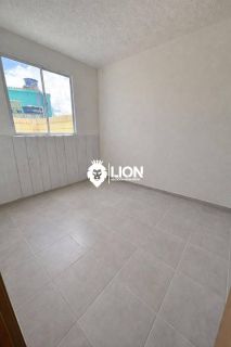 Apartamento térreo com duas áreas privativas no Residencial Marselha