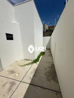 CASA À VENDA NA PRAIA DO FRANCÊS – EXCELENTE LOCALIZAÇÃO