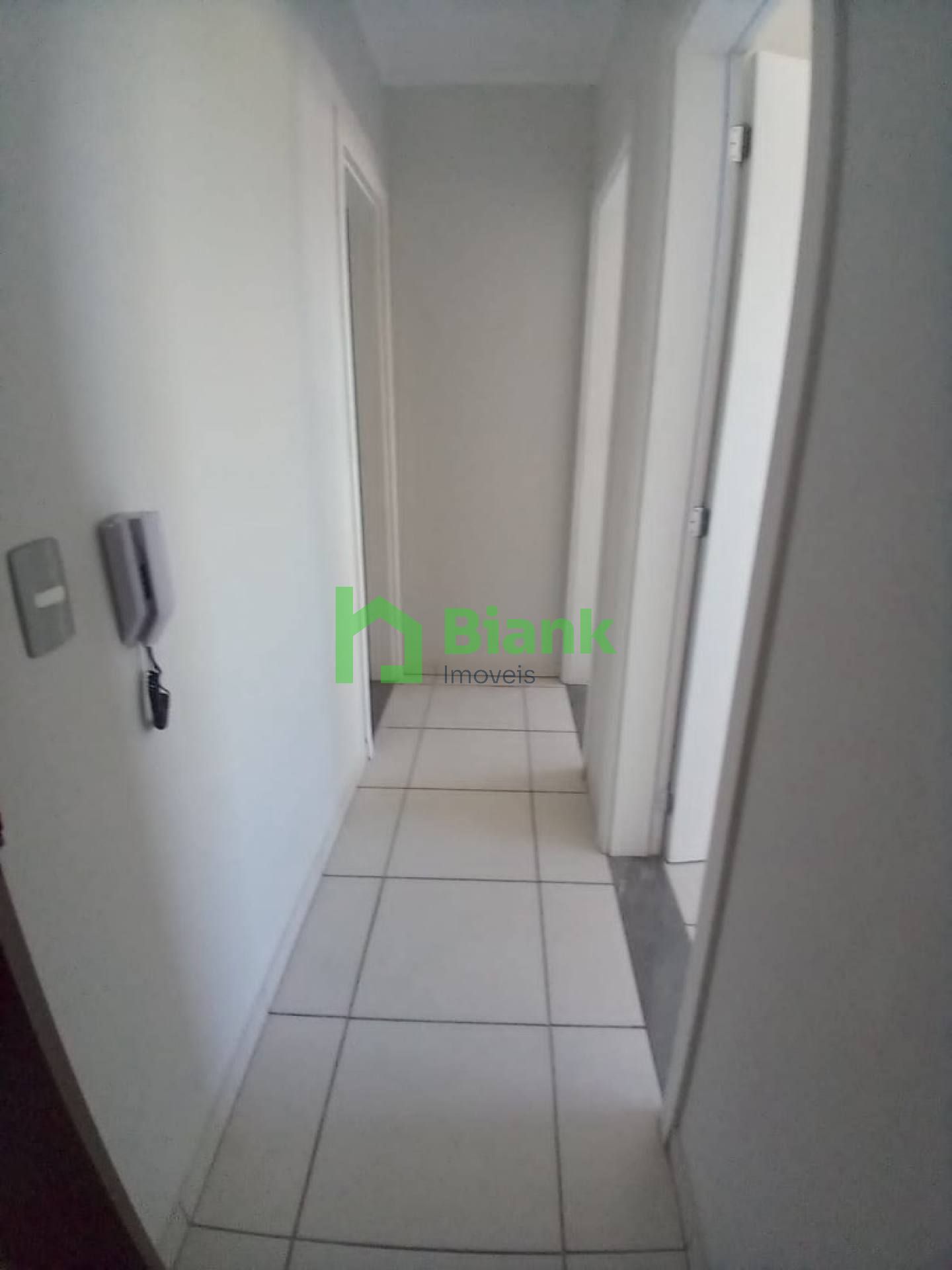 Apto Semi Mobiliado - 2 dorm - Preço Imbatível