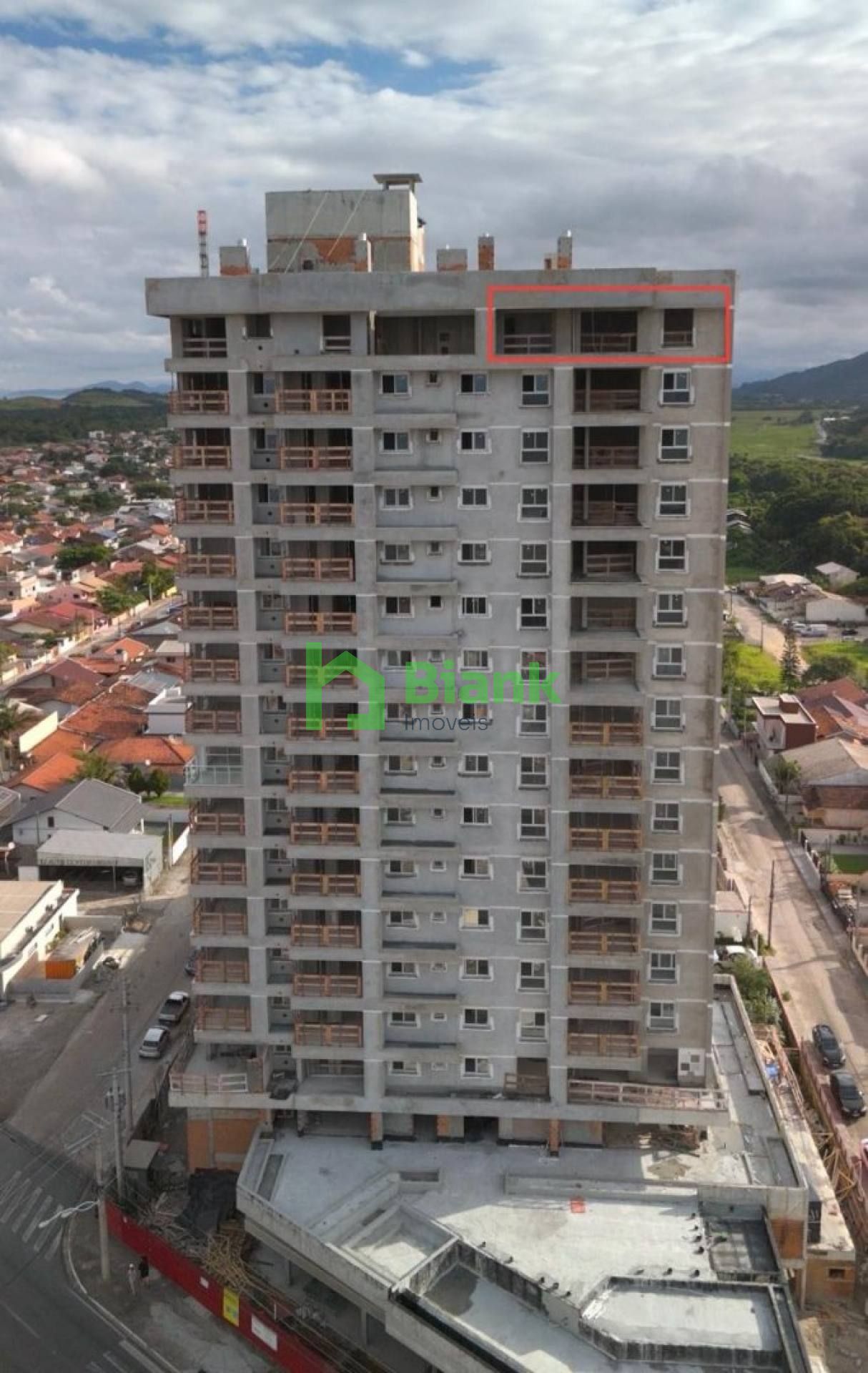 Sua cobertura frente Mar na Penha!