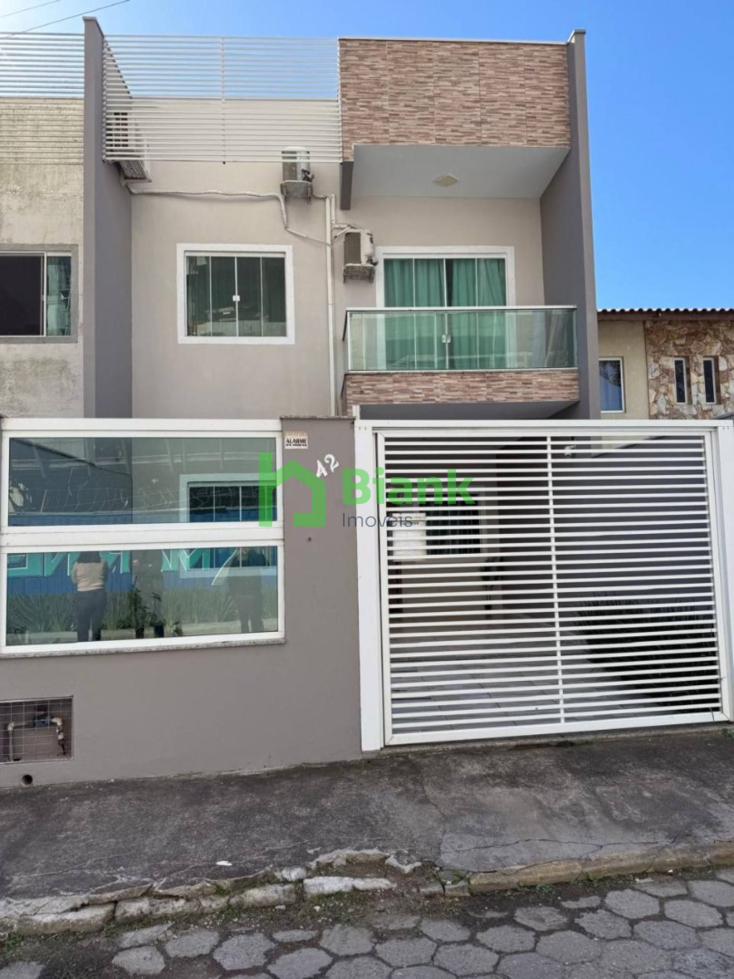 Sobrado, mobiliado Pronto para Morar!