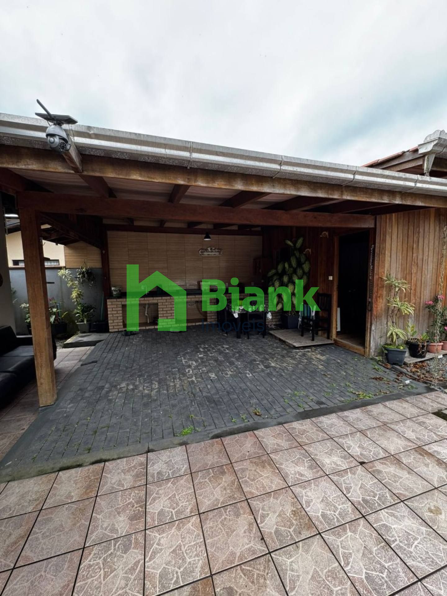 Casa à venda na Meia Praia – Navegantes, a apenas 150 metros do mar!