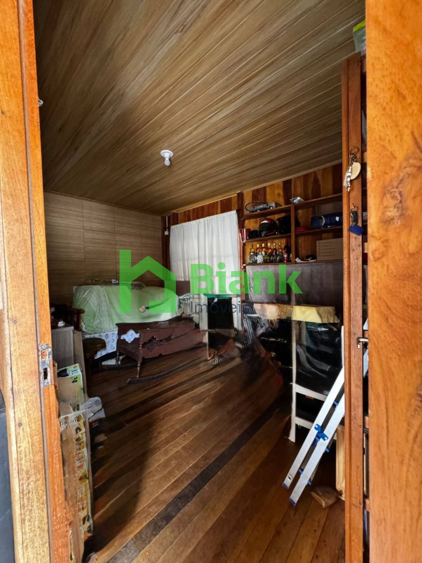 Casa à venda na Meia Praia – Navegantes, a apenas 150 metros do mar!