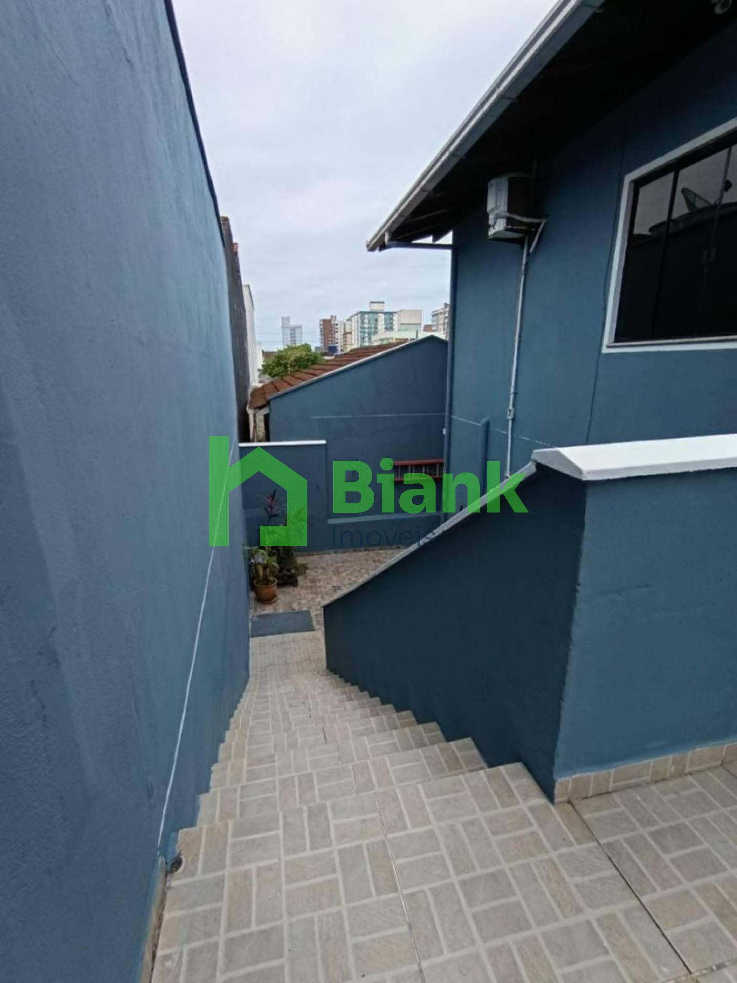 Casa Para Vender com 4 quartos 2 suítes no bairro Gravatá em Navegantes