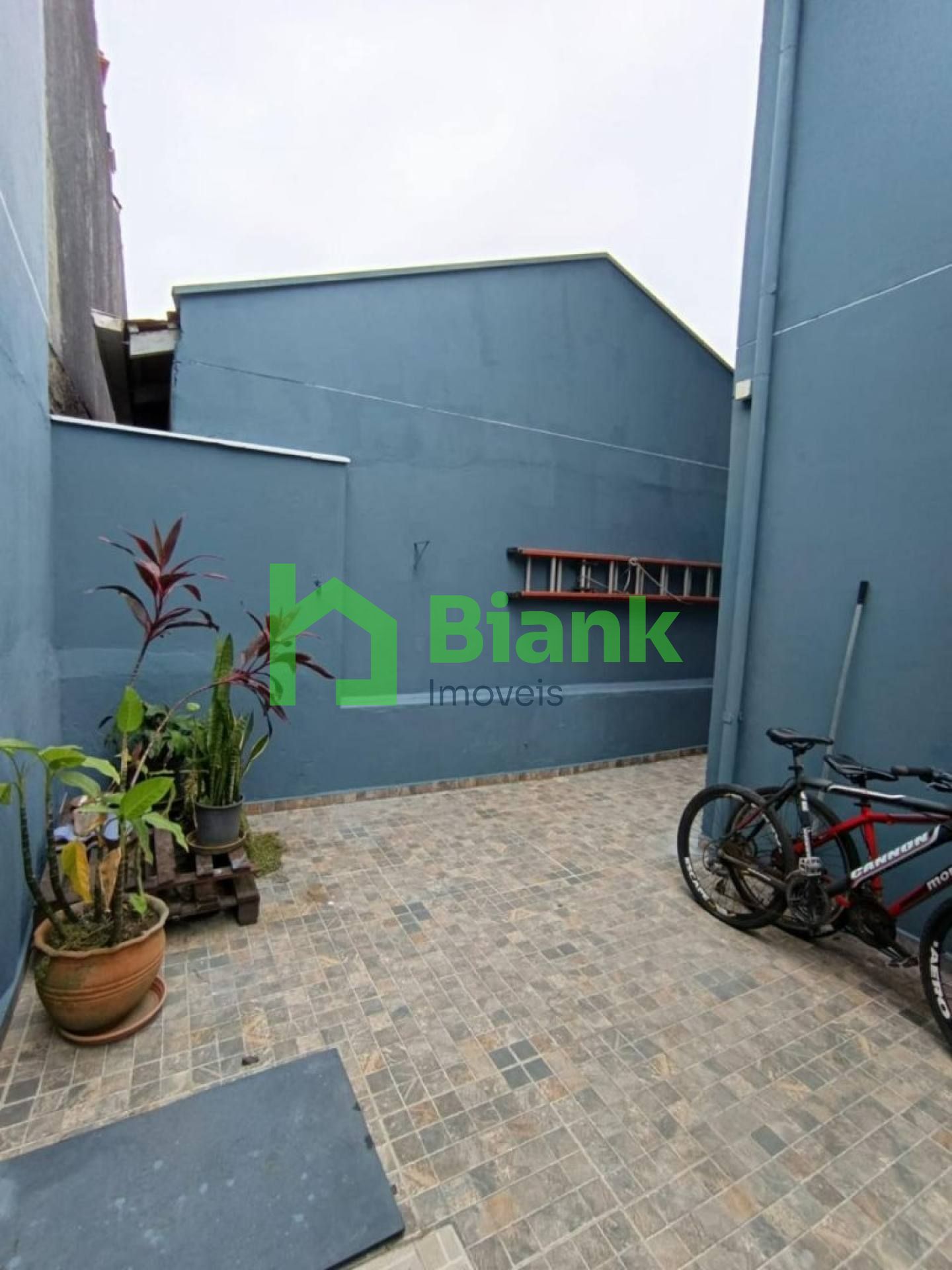 Casa Para Vender com 4 quartos 2 suítes no bairro Gravatá em Navegantes