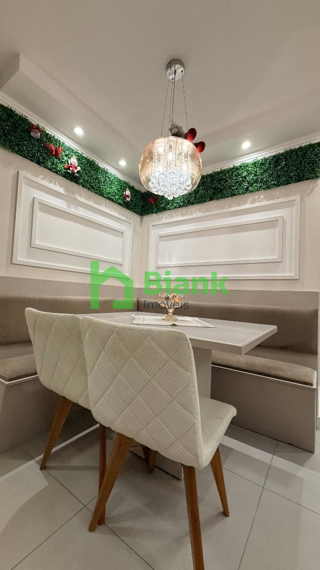 Apto 1 Suíte + 1 Dorm Mobiliado Centro de Navegantes - Venda