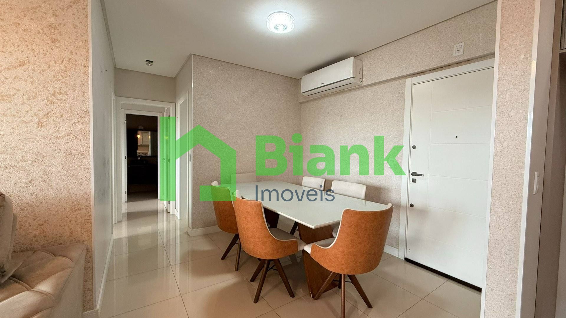 APTO QUADRA MAR 1 SUÍTE + 1  CENTRO DE NAVEGANTES - VENDA