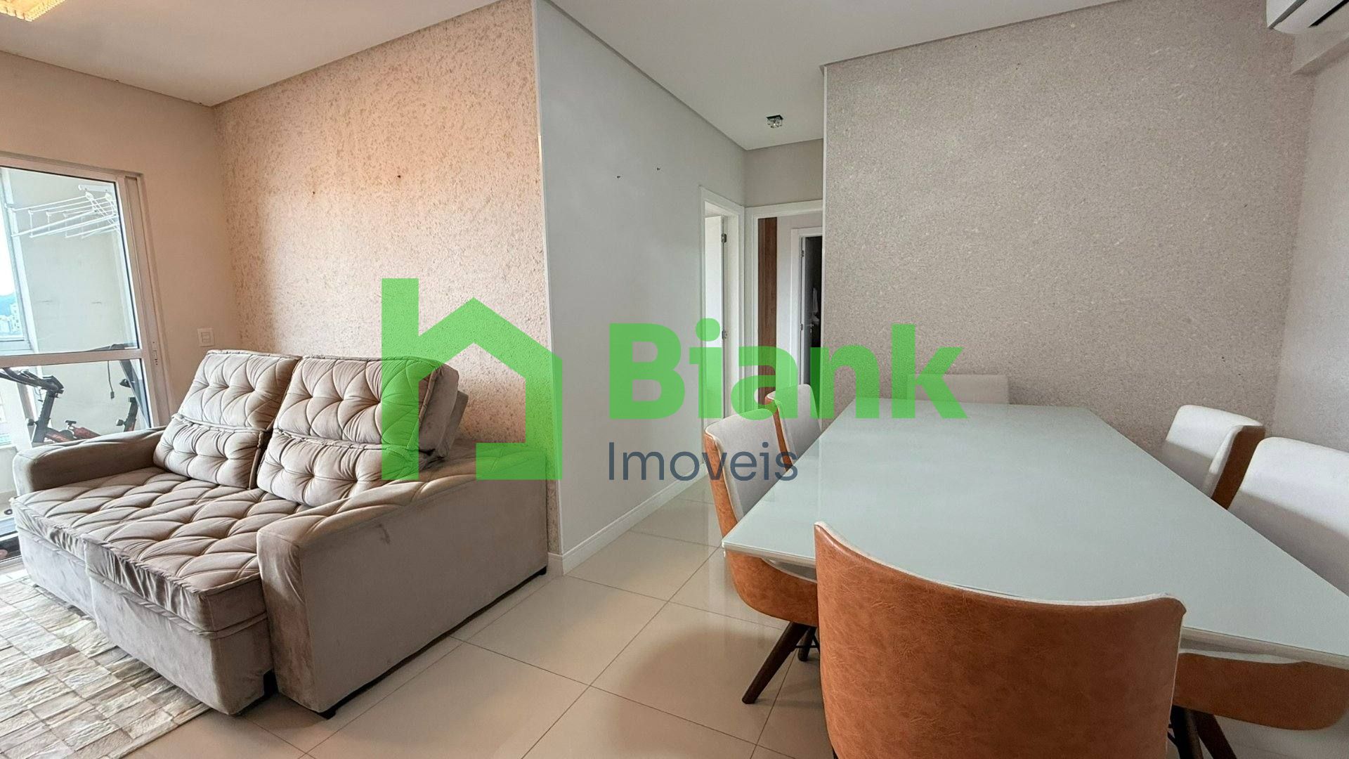 APTO QUADRA MAR 1 SUÍTE + 1  CENTRO DE NAVEGANTES - VENDA