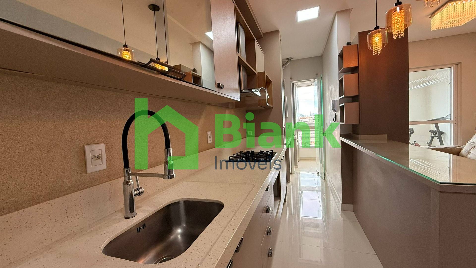 APTO QUADRA MAR 1 SUÍTE + 1  CENTRO DE NAVEGANTES - VENDA