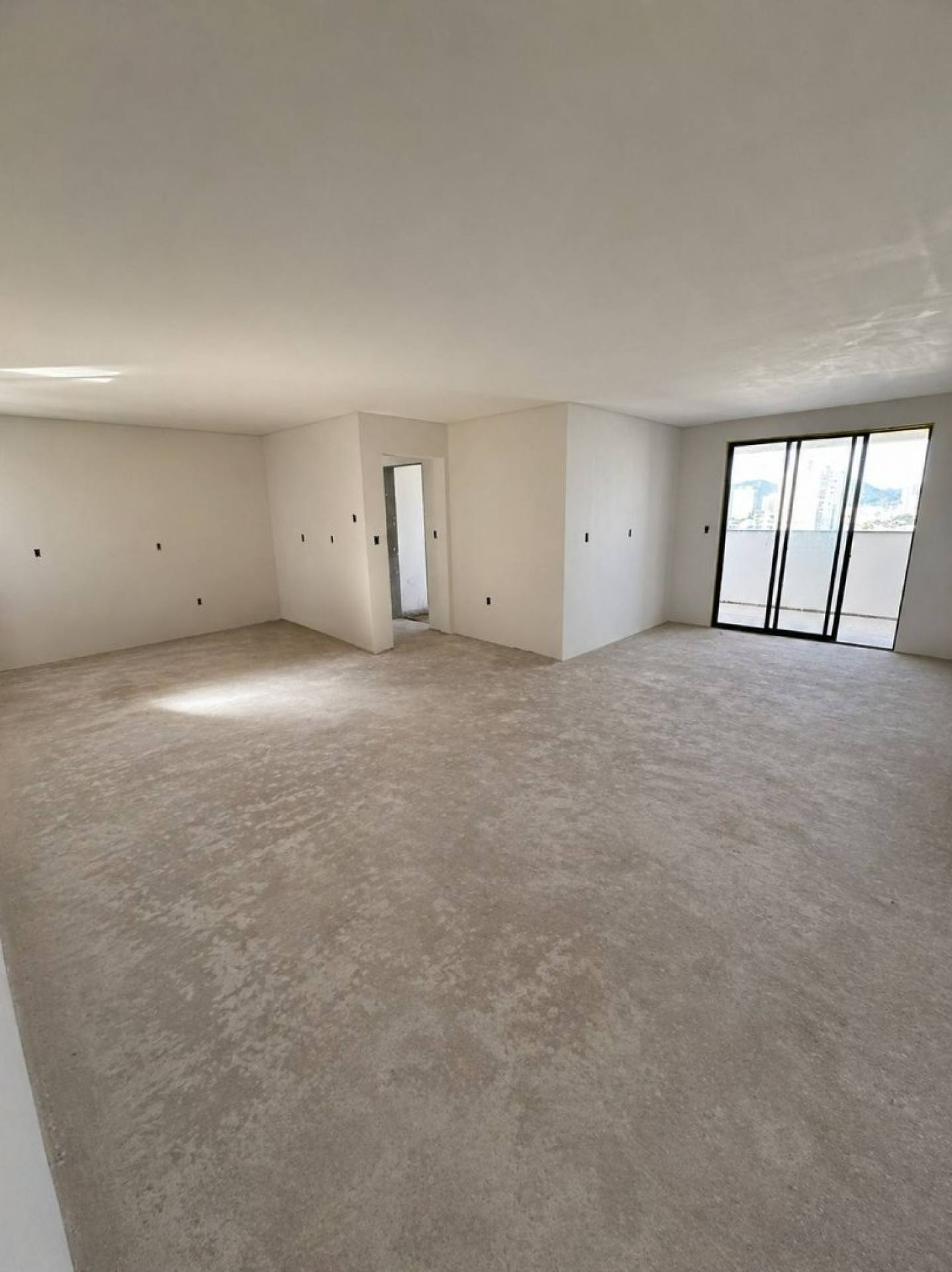 Apartamento no Centro de Navegantes - Venda