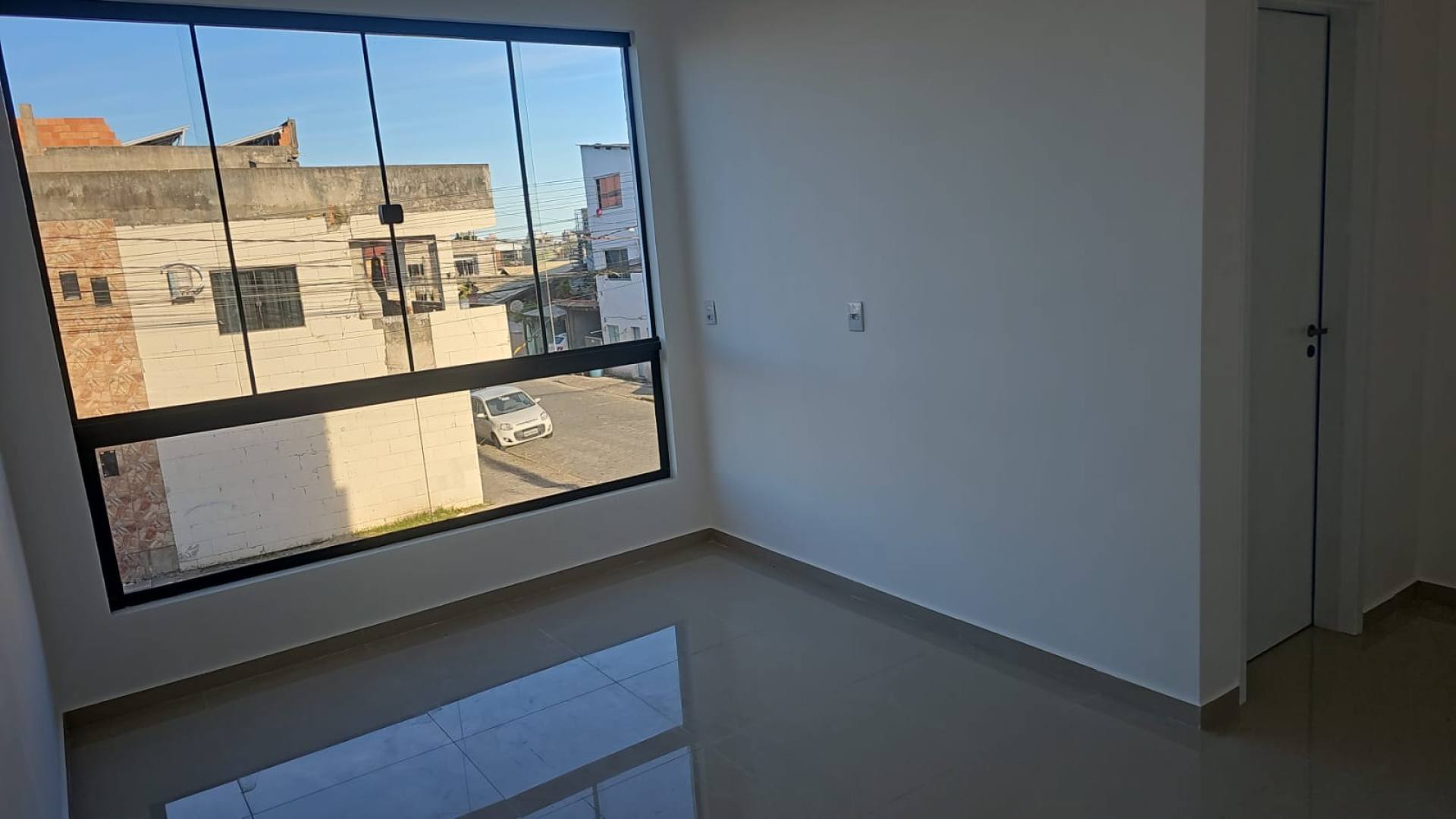 Sobrado Geminado com 2 Suítes à Venda – Bairro São Paulo | Navegantes/SC