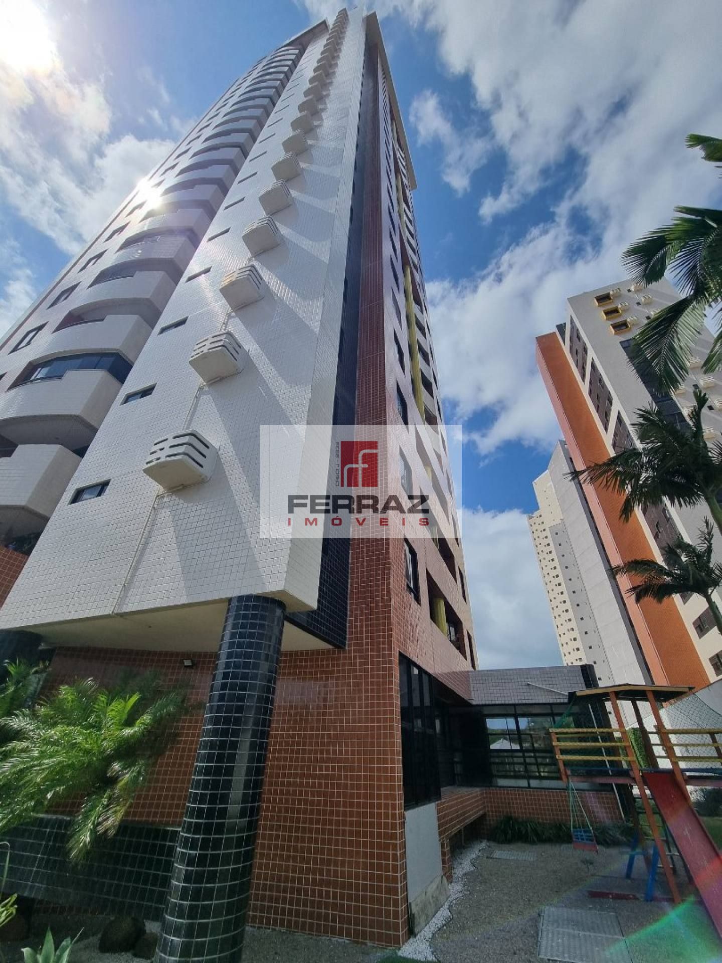 Apartamento venda bairro Capim Macio, sala, dois quartos, suíte, armários projetados, lazer, piscina, garagem coberta, portaria 24h