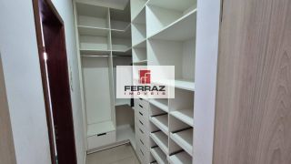 Casa aluguel em nova parnamirim, com três quartos, duas suítes, closet, área gourmet com churrasqueira e bancada de apoio.