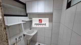 Apartamento venda em lagoa nova, dois quartos, suite, banheiro social, cozinha, área de serviço, piscina, academia, salão de festas, elevador, armários projetados, portaria presencial