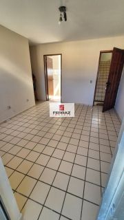 Apartamento aluguel ponta negra, três quartos, duas suítes, banheiro social, primeiro andar, duas vagas