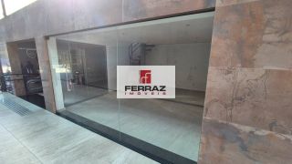 Loja para locação em empresarial no bairro de lagoa nova, amplo estacionamento, lojas com mezanino, acessibilidade, segurança