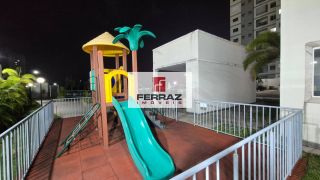 Apartamento para locação no bairro de Ponta Negra, sala com varanda, dois quartos, uma suíte, lazer, elevador, portaria 24h presencial