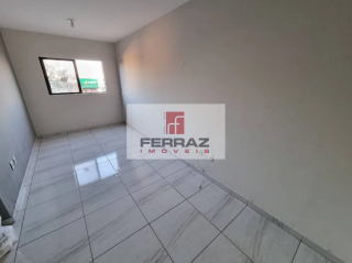 Apartamento com 3 Quartos, suite, banheiro social, piscina, reformado