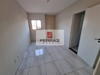 Apartamento com 3 Quartos, suite, banheiro social, piscina, reformado