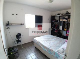 Apartamento venda Guaíra, sala, varanda, dois quartos, garagem coberta, banheiro, lazer, sombra